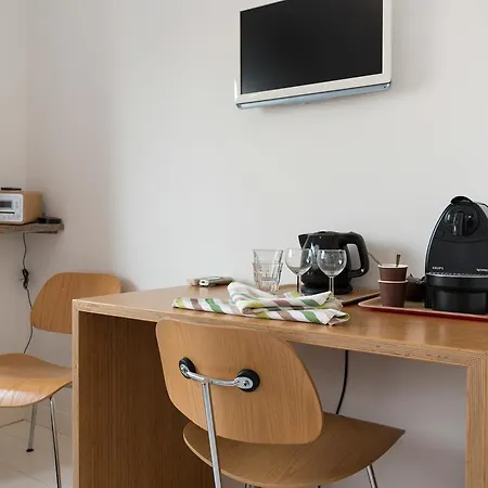The Modern Houseboat ゲストハウス *